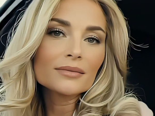 Portrait_AnjaFreukes